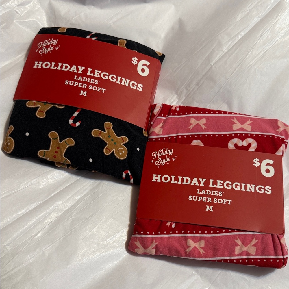 Holiday Style Ladies' Super Soft holiday themed leggings; size: various